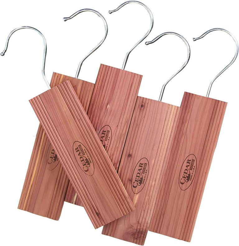 Cedar Hang-Ups