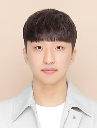 문정훈 증명사진.jpg