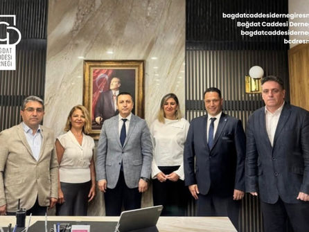 Emniyet Müdürü Sayın Halis Erdoğan’ı makamında ziyaret ederek yeni görevinin hayırlı olması temennisinde bulunduk.
