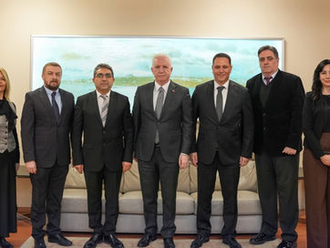 Yeni Yönetimimiz, İstanbul Valisi Davut Gül’ü Makamında Ziyaret Ettiler.