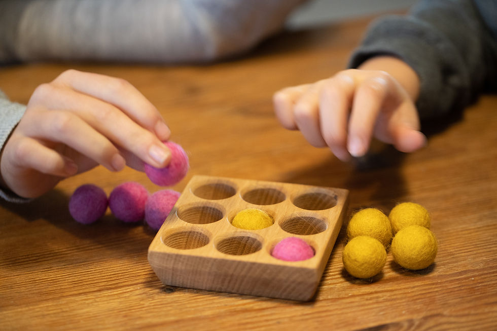 Farbenspiel 3x3, Romanswerk, TicTacToe