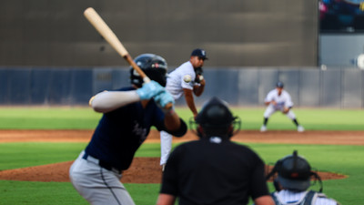 Tarpons vs Flying Tigers Photographed by Amanda LaMonda