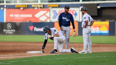 Tarpons vs Flying Tigers Photographed by Amanda LaMonda