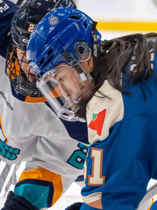 Goldeneyes Earn First Regulation Win Against Sirens