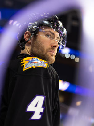 Florida Everblades vs. Orlando Solar Bears Photographed by Christina Winnegar