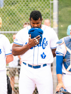 Toronto Maple Leafs vs London Majors by Isatuu Lamarana