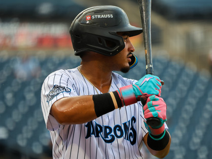 Tarpons vs Flying Tigers Photographed by Amanda LaMonda