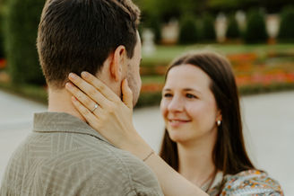 Detail ring shot during Couple engagement photoshoot by the parterre gardens in Madrid