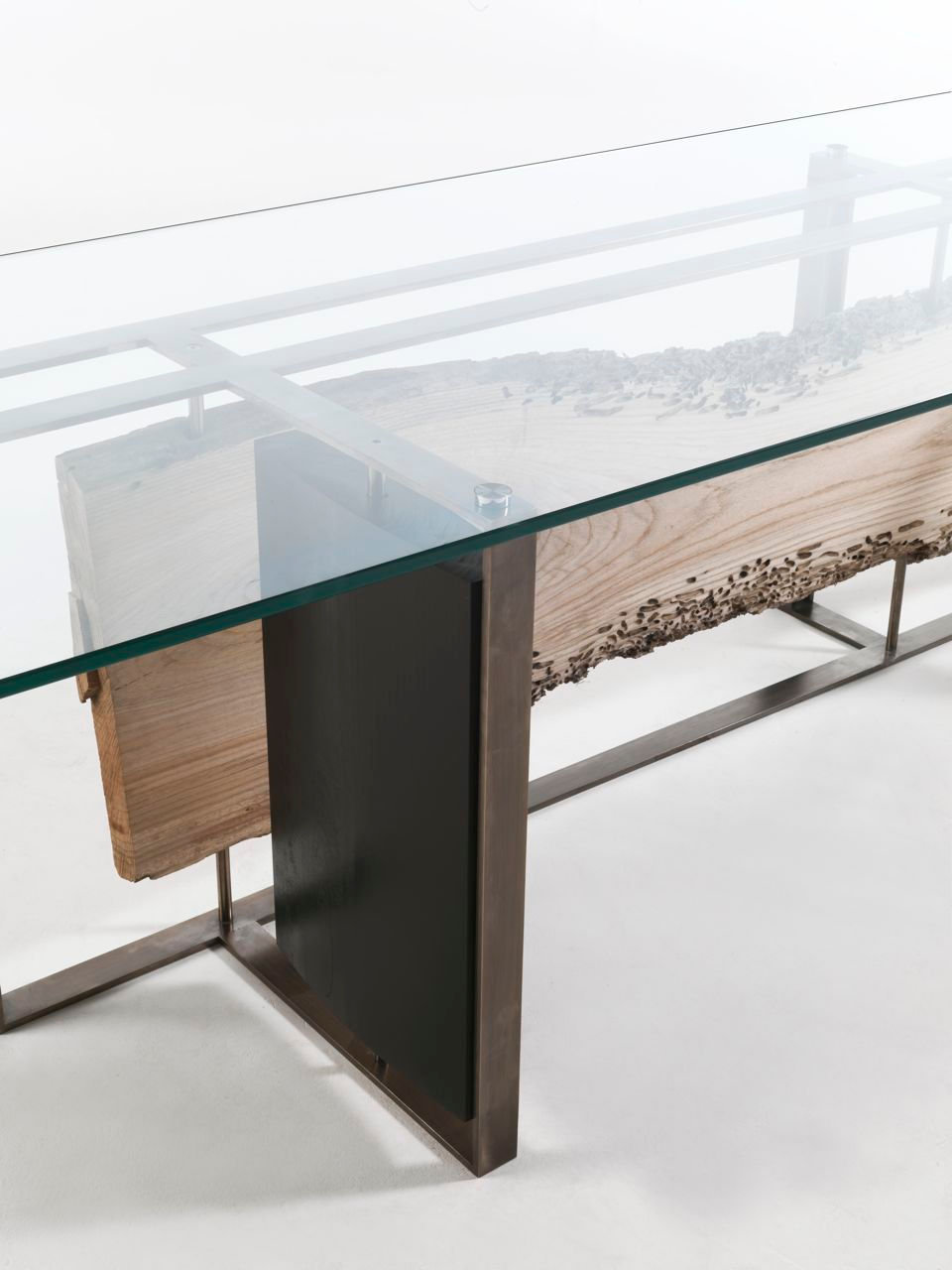 ARABESQUE AND CORNICE