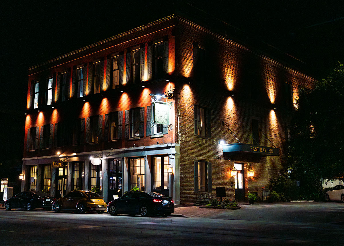 East Bay Inn in Savannah, United States