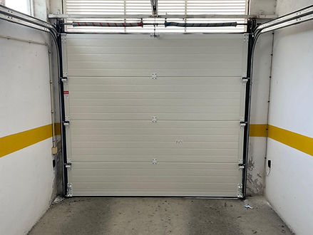 assistencia a portão de garagem