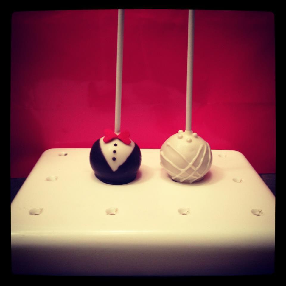 weddingcakepops.jpg