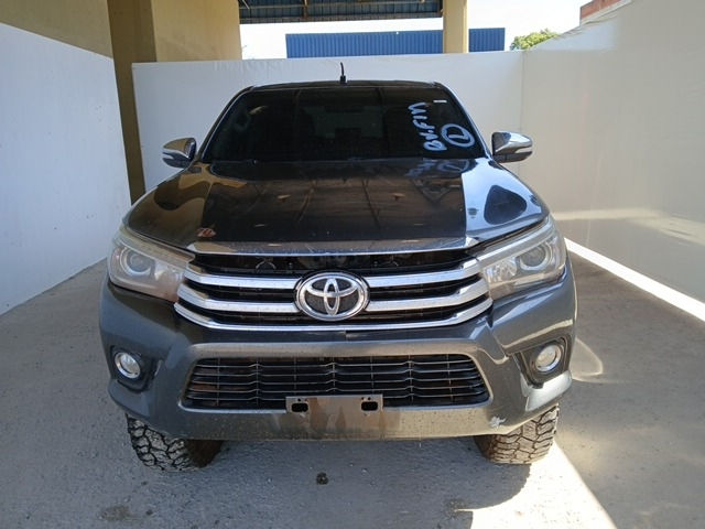 Miniatura: TOYOTA - HILUX SRX DIESEL - Ano 2017 