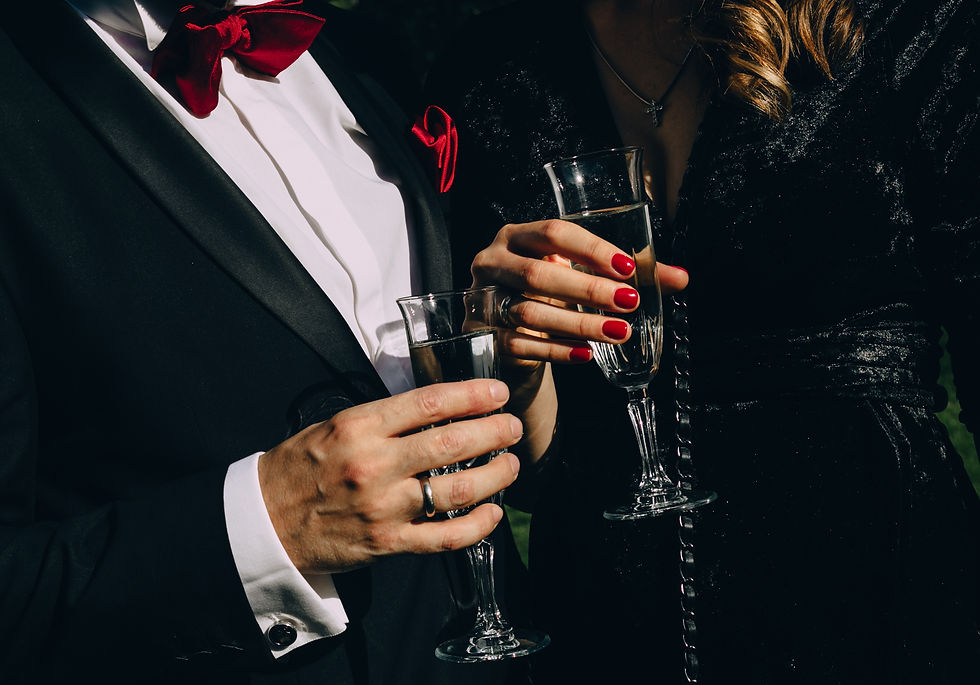 Thumbnail: Photographie de mariage, Enterrement de vie de jeune fille-jeune Garçon...