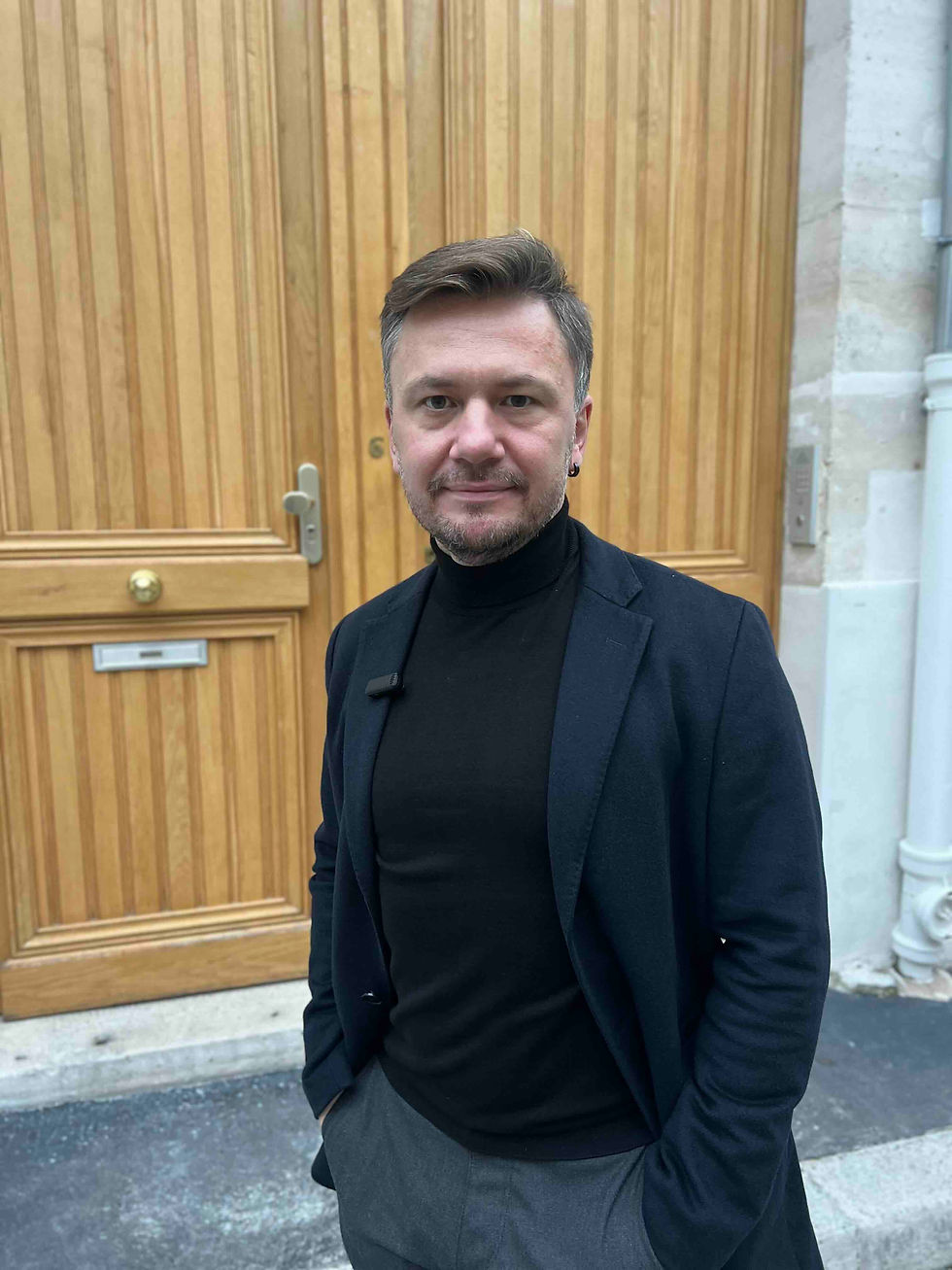 Too Many Customers For A Startup