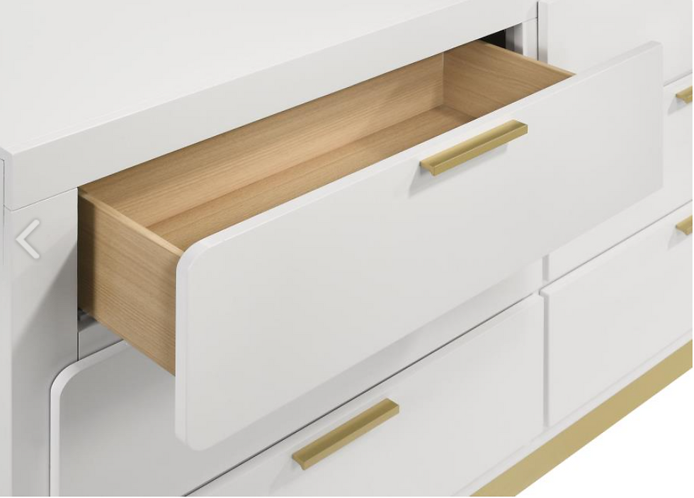 Miniatura: Dresser and Mirror     224773  /   224774