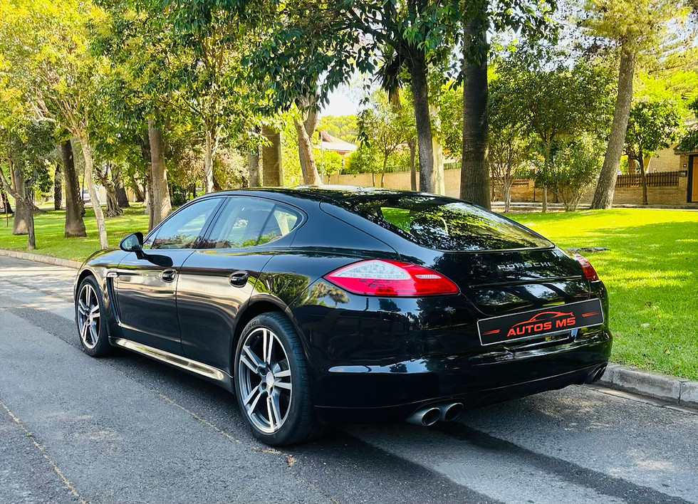 Miniatura: Porsche Panamera 4S