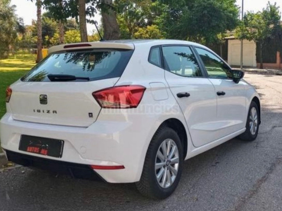 Miniatura: Seat Ibiza
