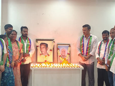 “पढ़ो और लड़ो” का नारा देने वाले बिनोद बाबू की 102वीं जयंती पर आजसू कार्यालय में श्रद्धांजलि सभा का आयोजन