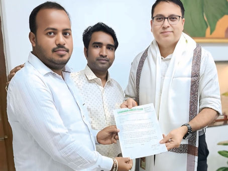 सारंडा प्रेस क्लब ने सौंपा ज्ञापन,कोरोना काल से पहले की तरह पत्रकारों को रेलवे पास देने की मांग