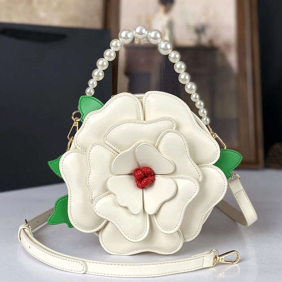 Thumbnail: Fashionable Flower Handbag