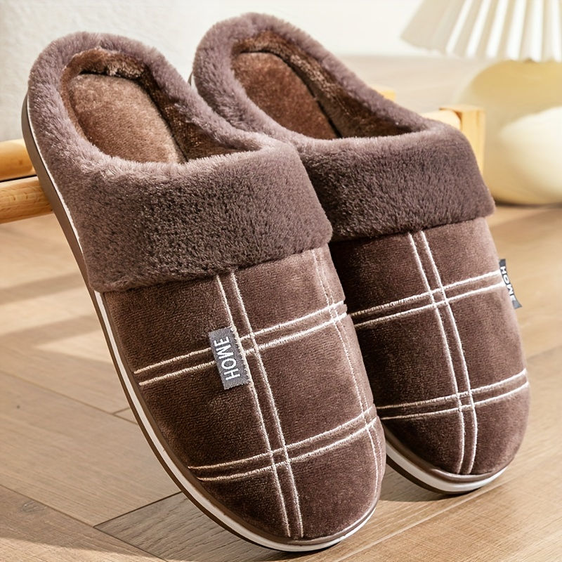 Thumbnail: Luxurious Mens Plush Slippers - Ultra-Soft & Cozy, Non-Slip FuzzySlides for Indo