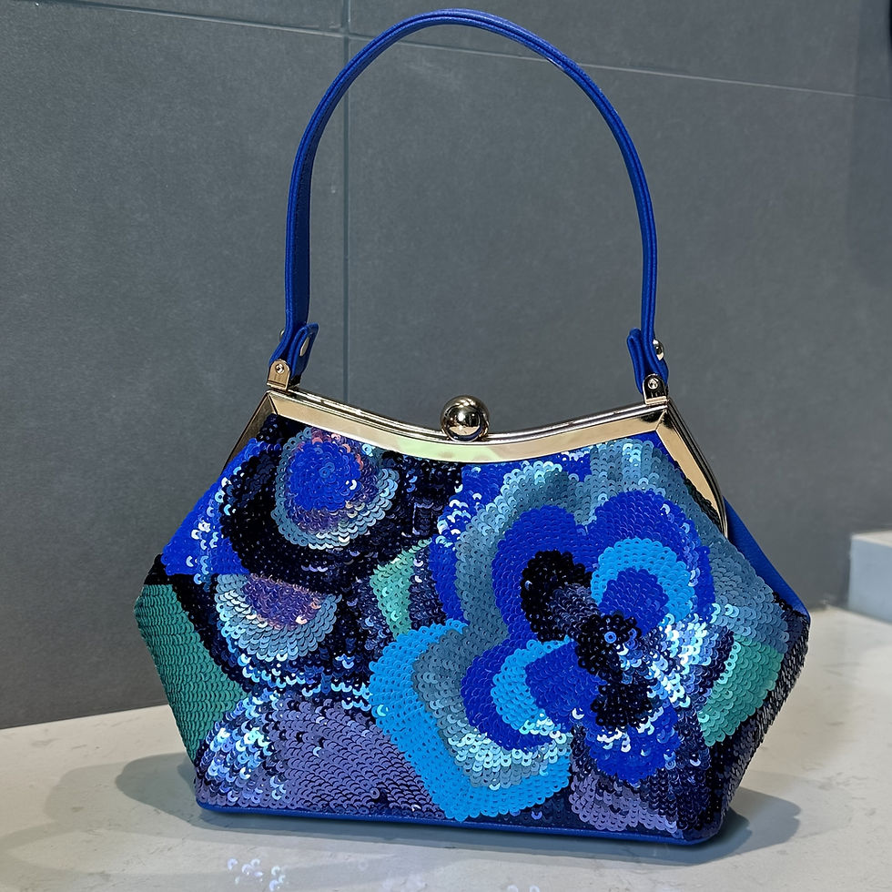 Thumbnail: Women's Evening Handbag with Floral-like pattern