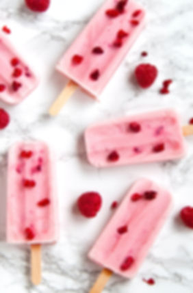Himbeer-Eis am Stiel