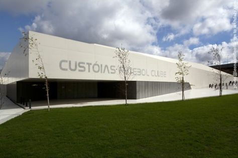 Custóias Futebol Clube