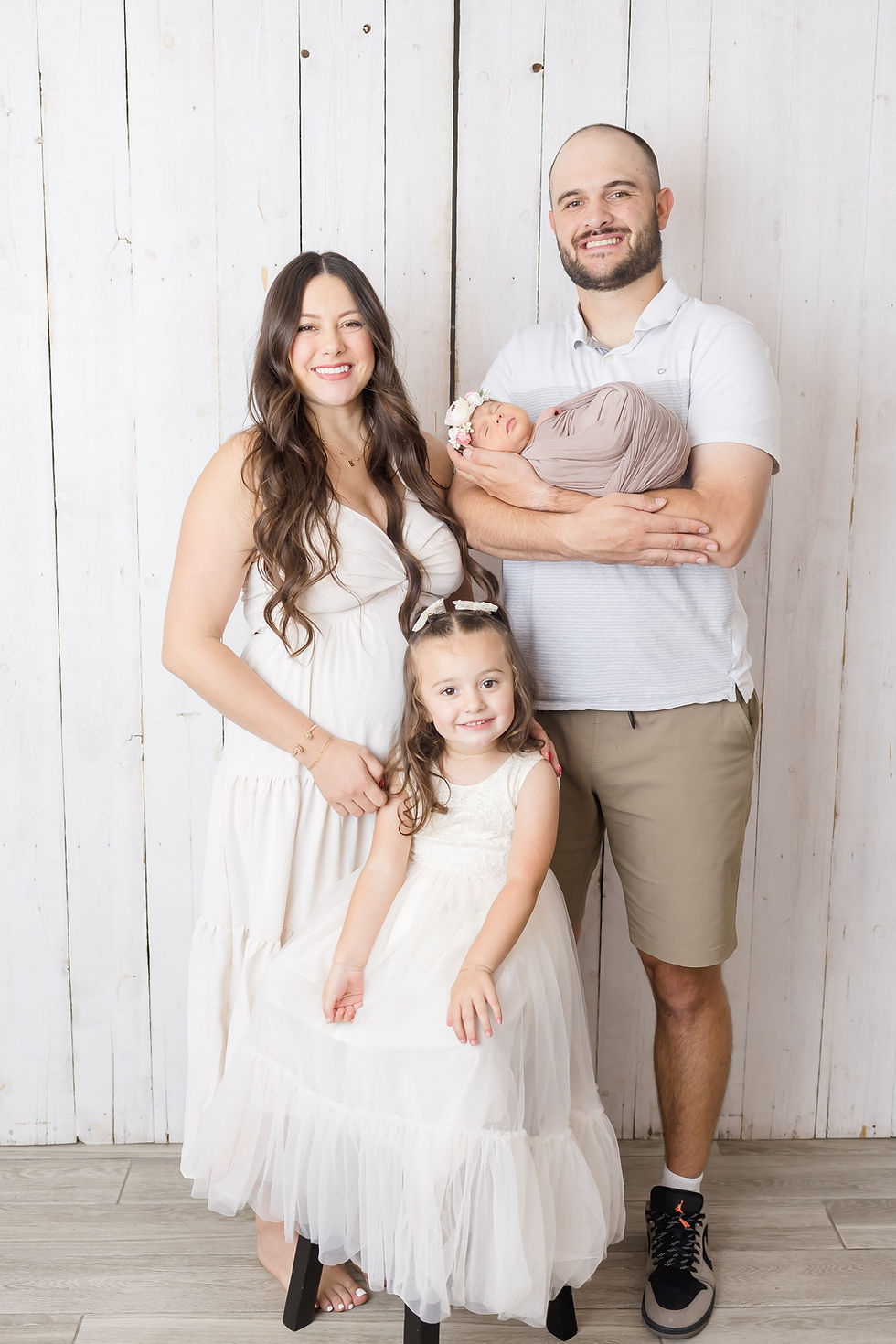 Family Photo Outfit Ideas, Albuquerque Family Photographer, Family Picture Outfit Guide, Family Photo Color Palette, What Colors Photograph Best, New Mexico Family Photography