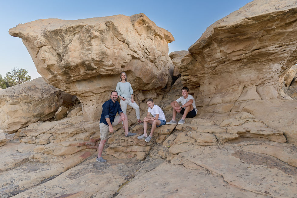 Family Photos Albuquerque, Albuquerque Family Photography, Rio Rancho Family Photographer, New Mexico Family Photographer, Family Photo Tips, Family Photography Locations Albuquerque