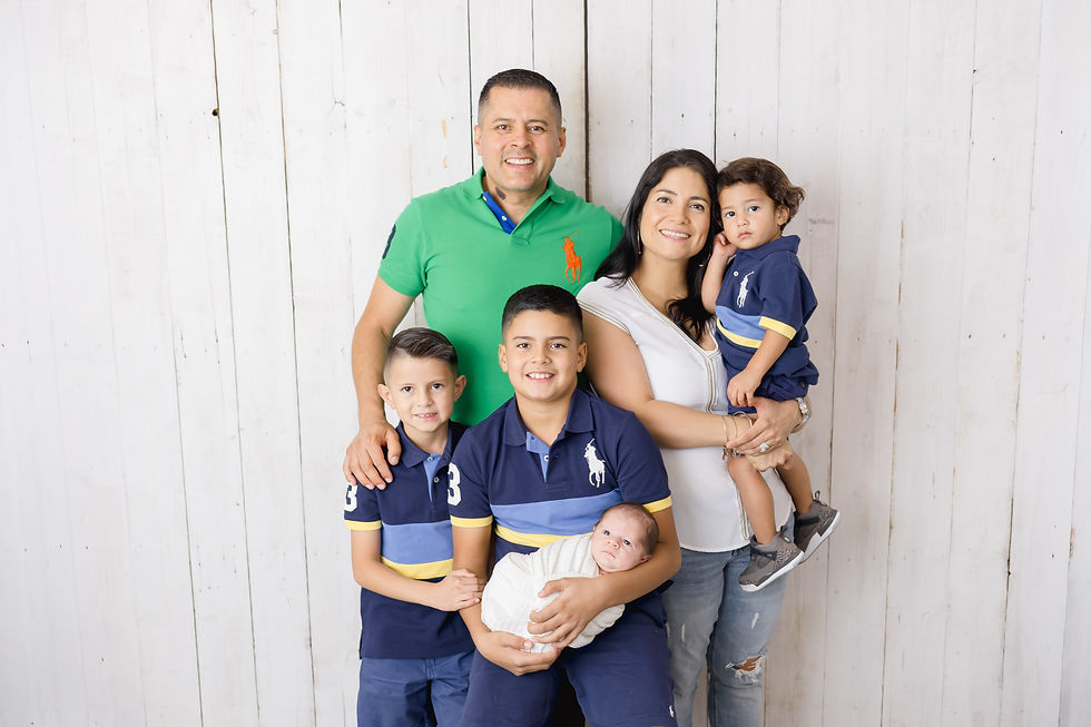 Albuquerque Newborn Photographer, Newborn Studio Albuquerque, Newborn Props, Newborn Photography Tips, What to Bring for Newborn Photos