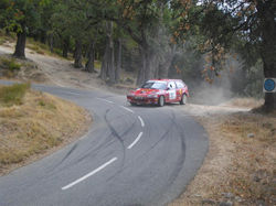 300508_253692201348912_293650766_n