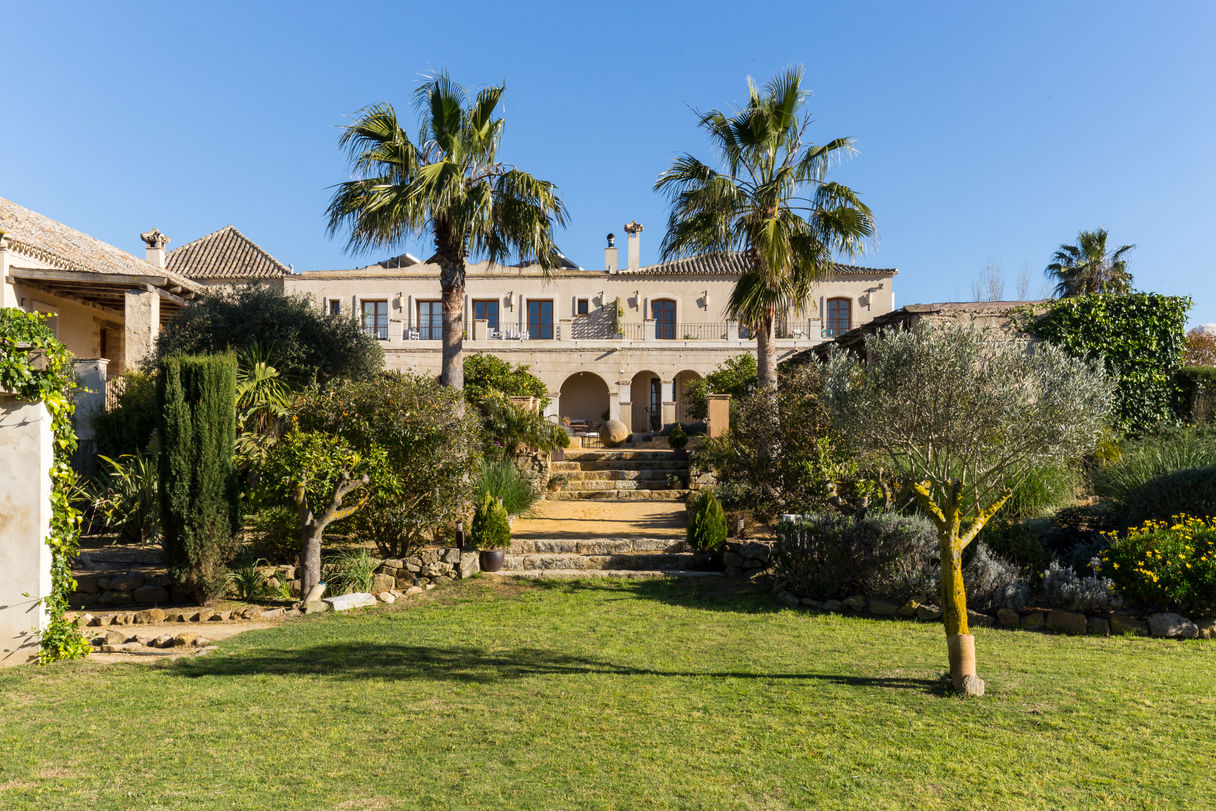 Casa La Siesta grounds view from pool.jpg