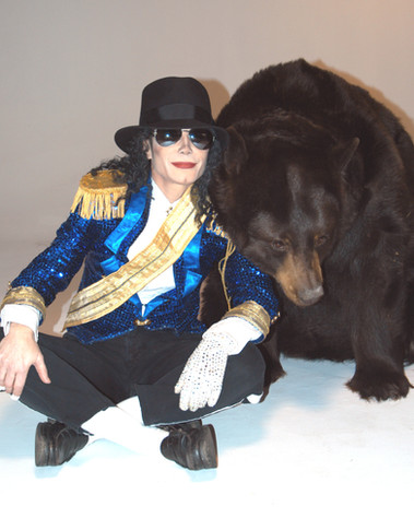 MJ & Bear love