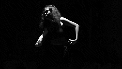 XUE.gif
