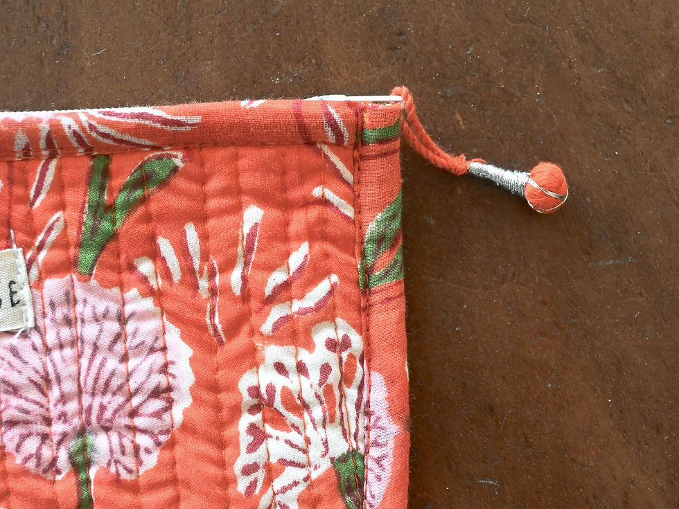 Miniatura: Astuccio Lala arancione fiori rosa