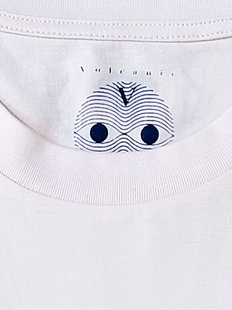 Miniatura: T-shirt bianco con serigrafia mucca Lennon unisex 04