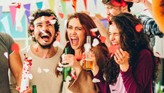 Temas de Festa para Adultos: Ideias Criativas para Celebrar Aniversários, Bodas e Outras Ocasiões Especiais