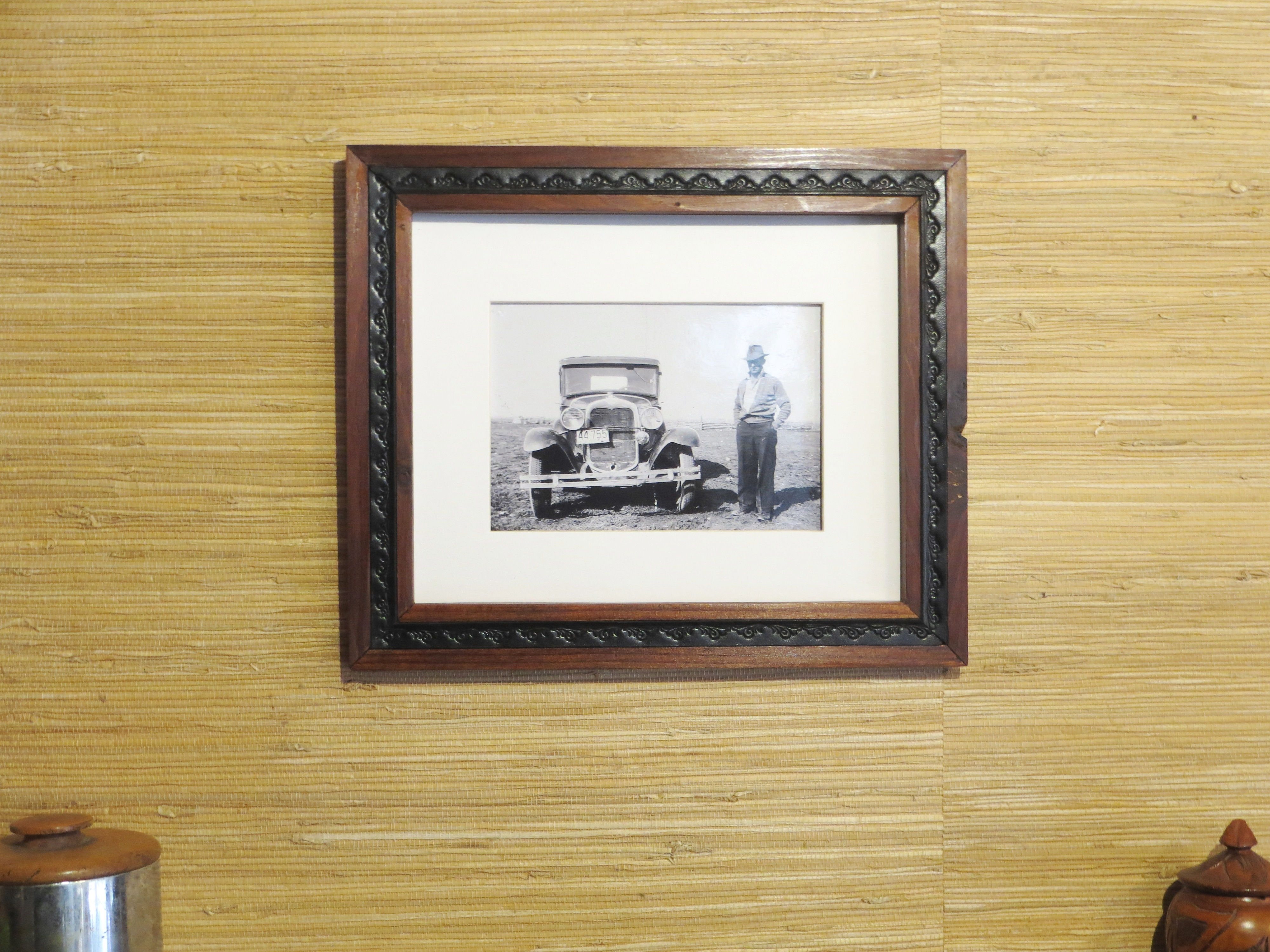 #5 - 8"x 10"  Leatherwood Picture Frame