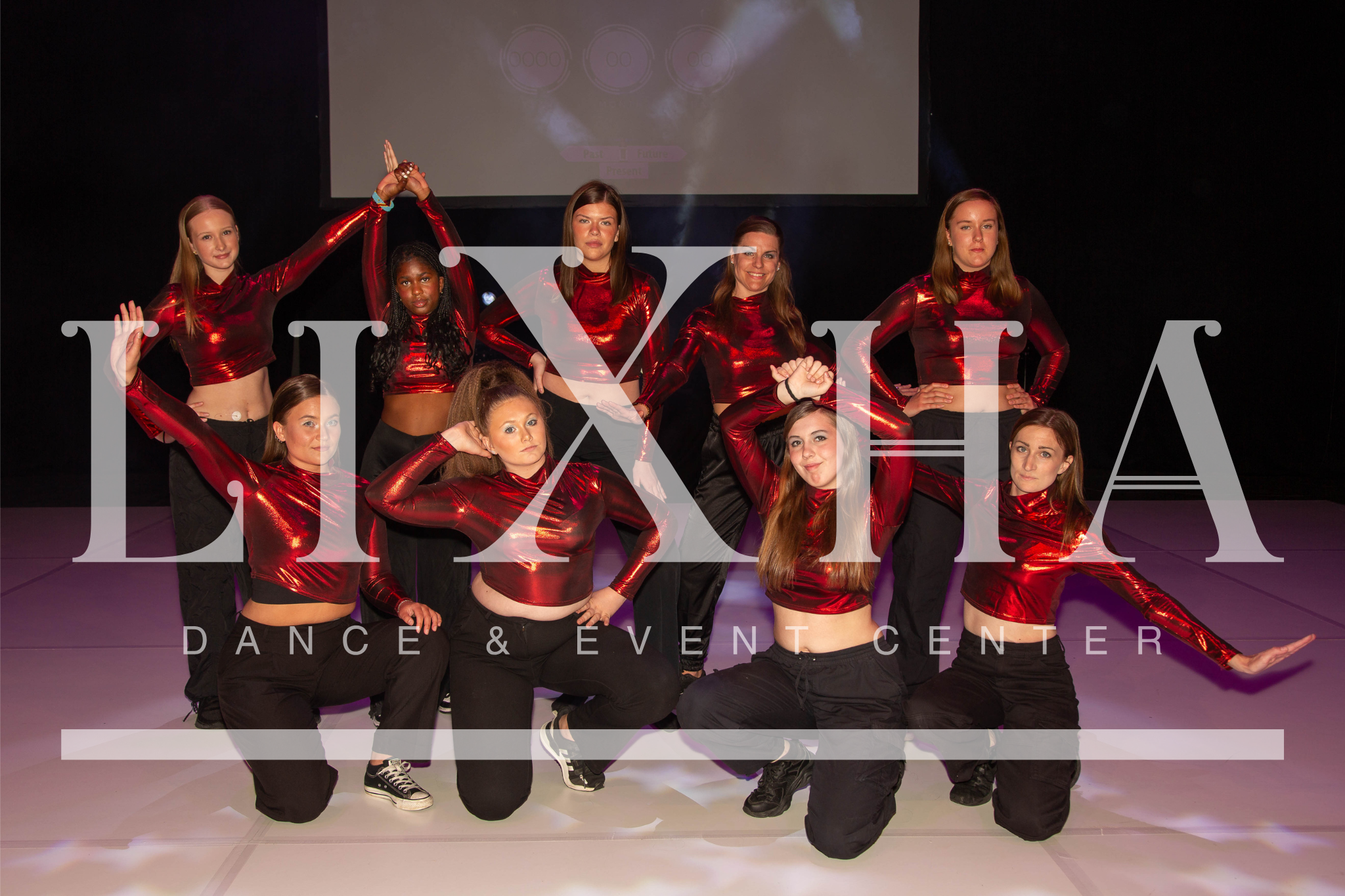 Vt-24 Gruppfoto Feminine Vibe, Annie