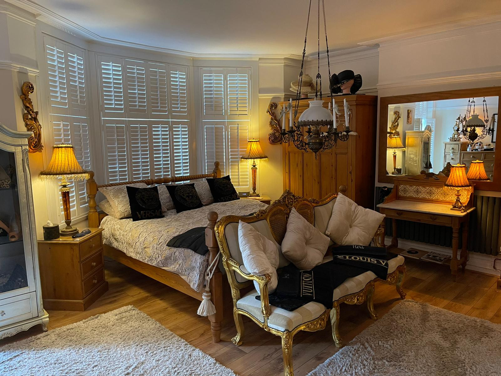 Olivia House | Guest House | Available Rooms