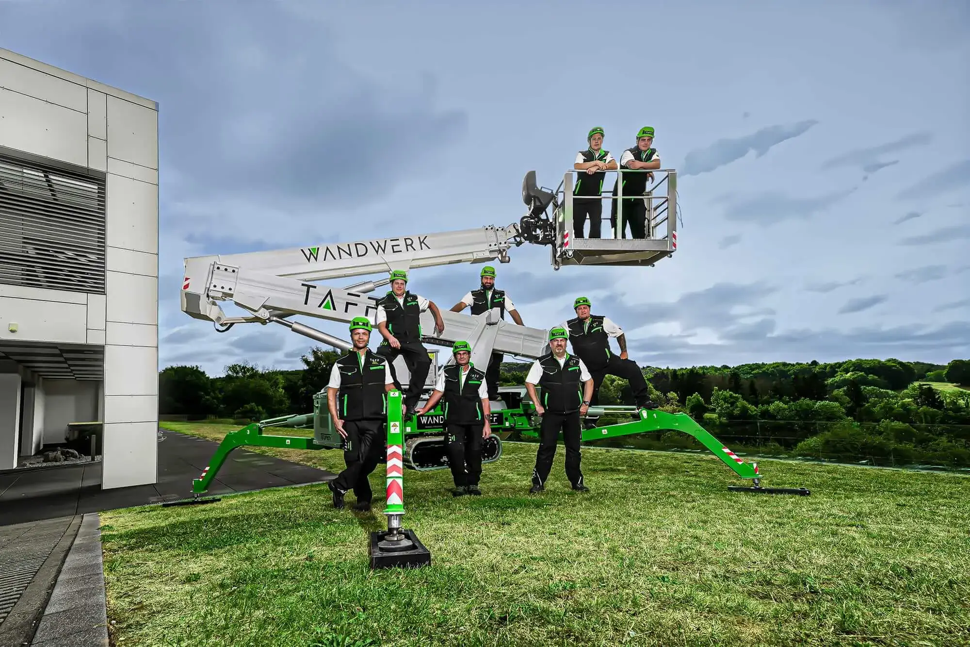 TAFF-team-mit-Steiger.webp