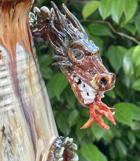 DragonVase_Head.jpg