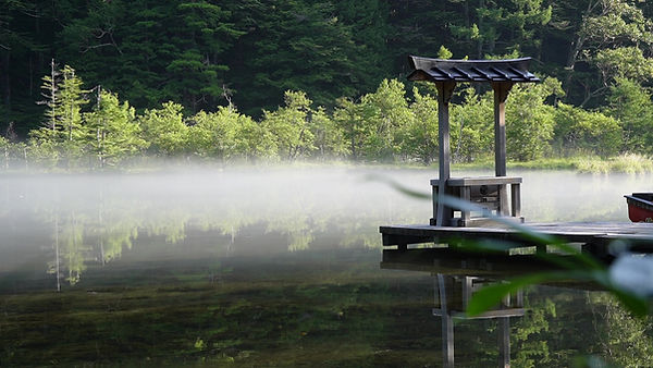 朝もやの明神池2 - frame at 0m2s.jpg