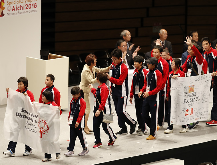 開会式選手団広島.jpg