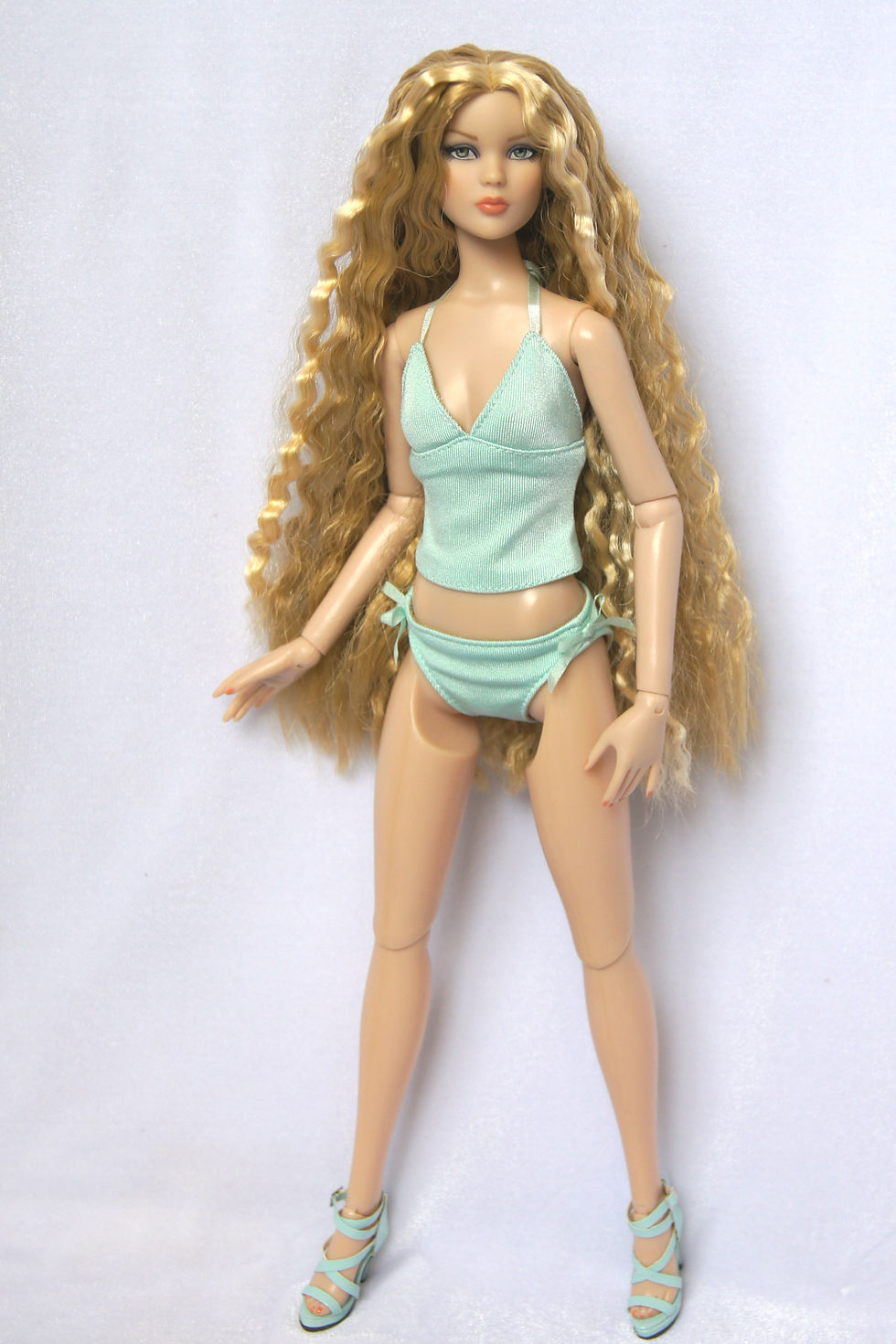 2010 Cami Basic Blonde