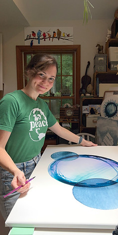 Em-Campbell-Artist-in-Studio-5_edited.jp