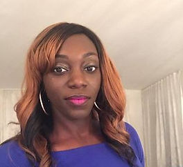 Cleniece Headshot 2.jpg