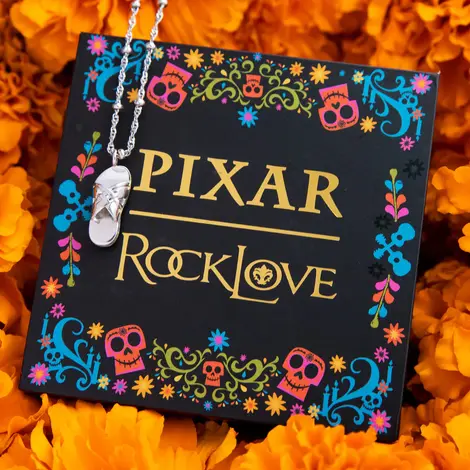 Disney|Pixar Rocklove Coco packaging